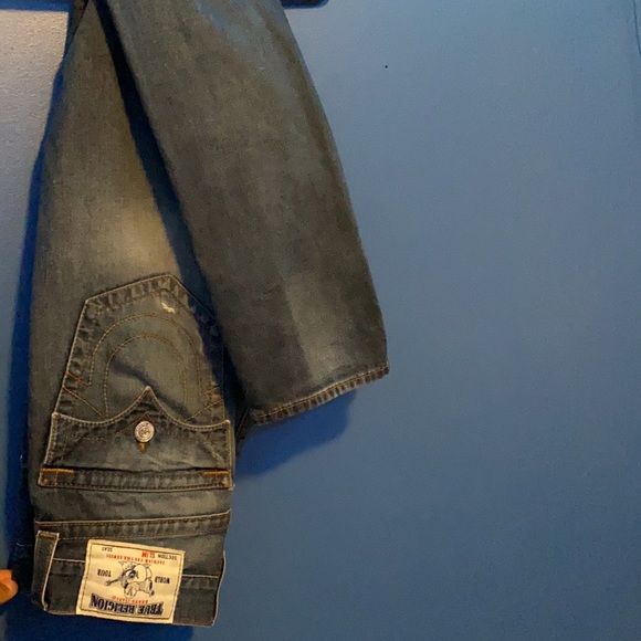 Size 30 True Religion Dark Blue Jeans - Picture 2 of 3